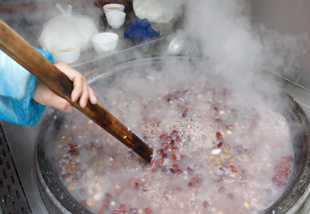 寒山寺、西园寺等寺庙取消腊八施粥活动！