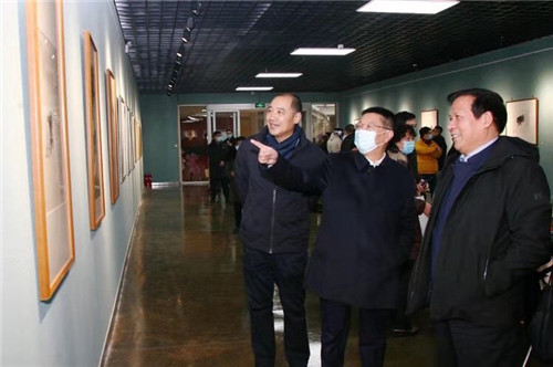 【琅琊名士多】“牧童短笛”：侯钧牛年作品收藏展“牛气冲天”