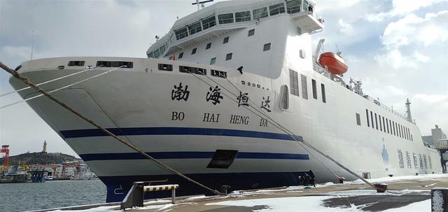 亚洲最大多用途滚装船投入运营
