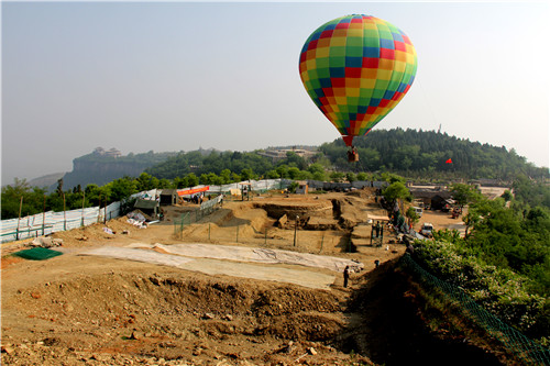 【博物·琅琊】“天下第一崮”纪王崮春秋墓葬