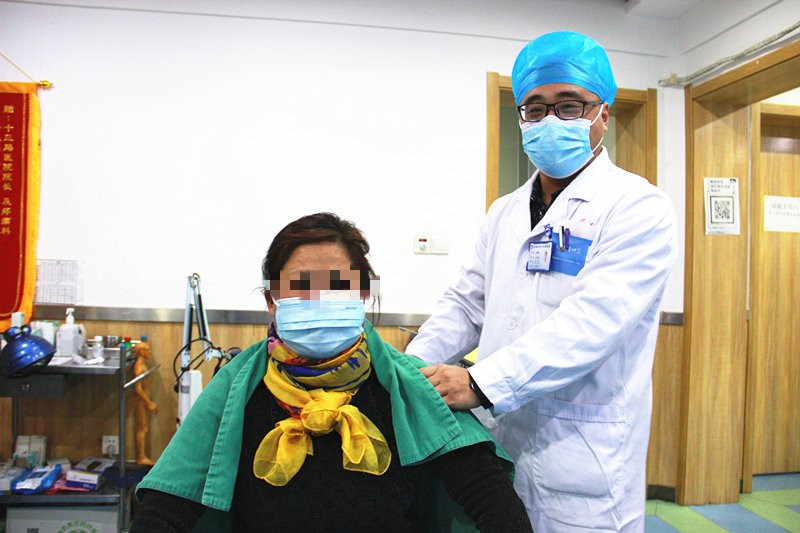 德州市第七人民医院王义明被授予“德州市技能标兵”荣誉称号