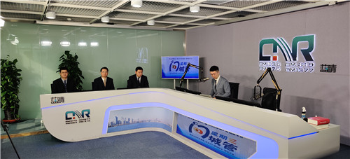 您来问 我来办 干净迎新春 文明过大年 《行风在线》特别版“星期三问城管”首期开播