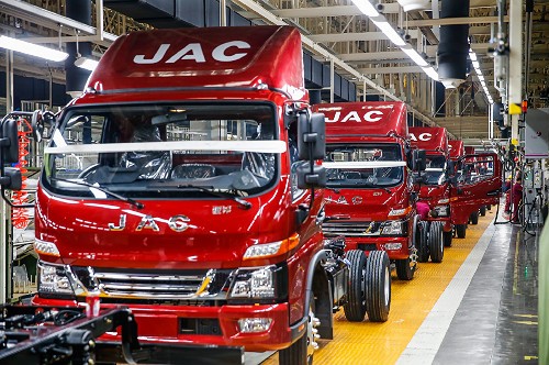 江汽公司：多品种+高质量创造了好效益