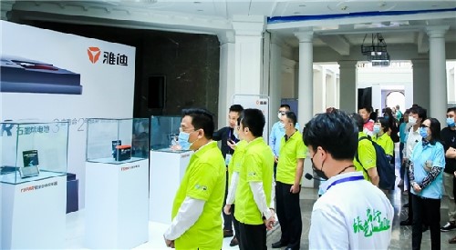 绿色科技出行成时代趋势，雅迪电动车成行业排头兵