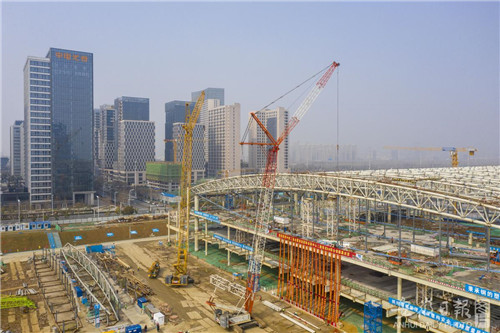 滨湖国际会展中心 二期综合馆封顶