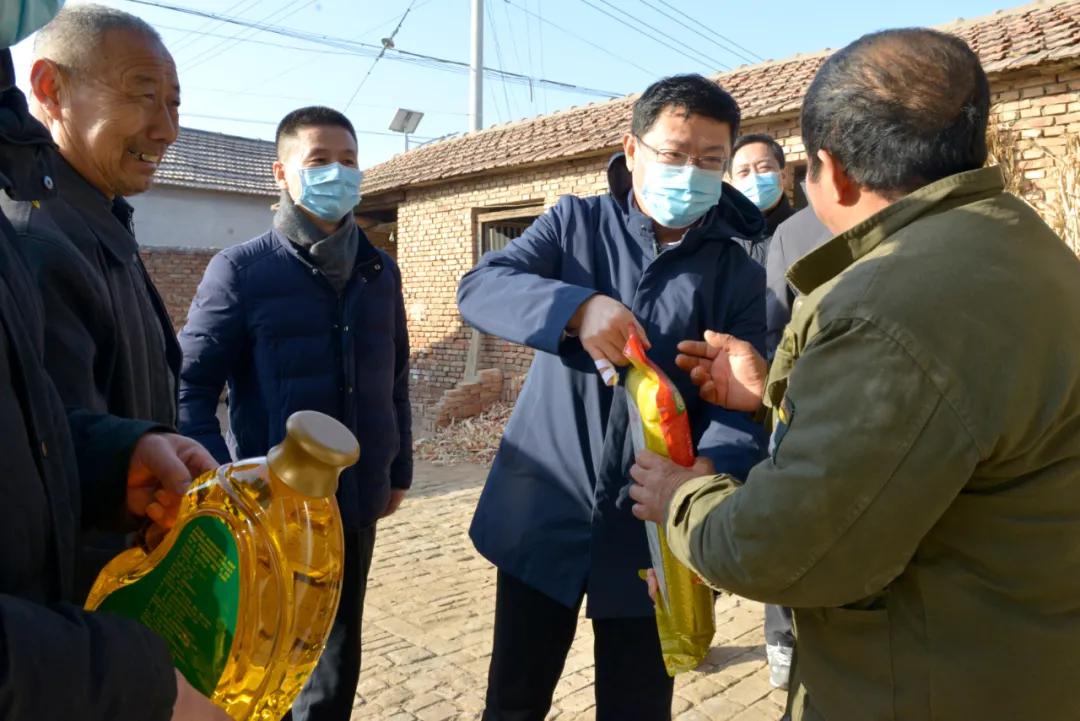 德州市人民医院走访慰问“第一书记”等援派人员