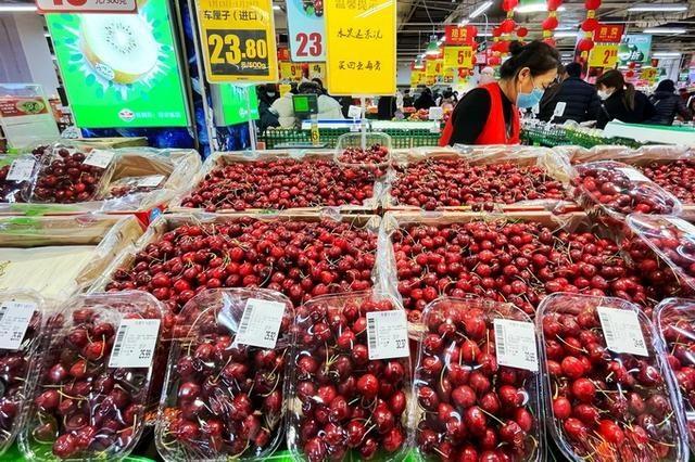 核酸阳性车厘子不一定具有传染性，春节期间可放心购买进口水果