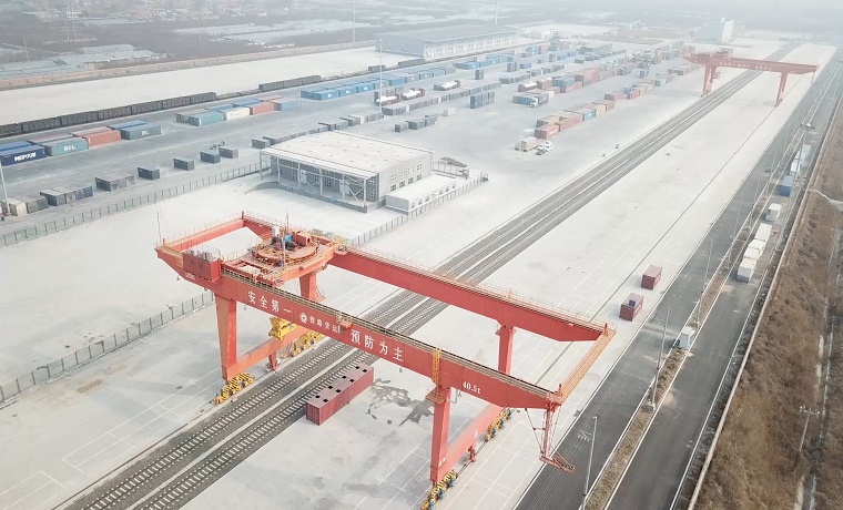 青春守护大国名片