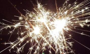 国务院安委办：在售“钢丝棉烟花”全部下架并妥善处置