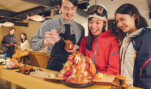 经过一个冬天的蛰伏，北海道的扇贝正肥美