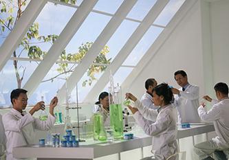 立足创建百年品牌 隆力奇精耕细作大健康产业