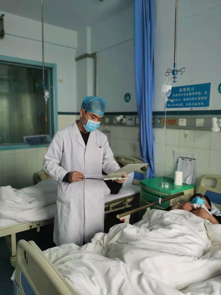 德州市第七人民医院专家提醒：熬夜久坐会长出“毛尾巴”