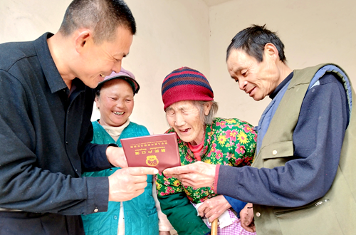 郯城县前赵村支部书记陈怀平：怀一颗为民办事“平常心”