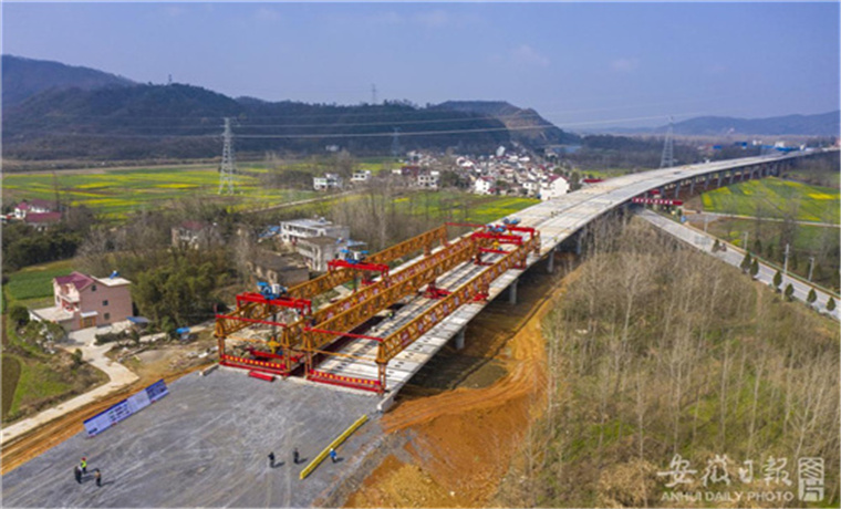 池祁高速秋浦河特大桥完成架设