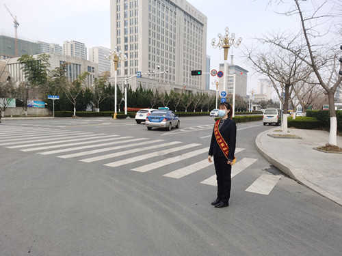 邮储银行临沂市分行积极开展学雷锋志愿服务活动