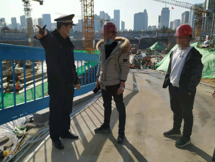 北城一大队全力做好春季大气扬尘污染治理