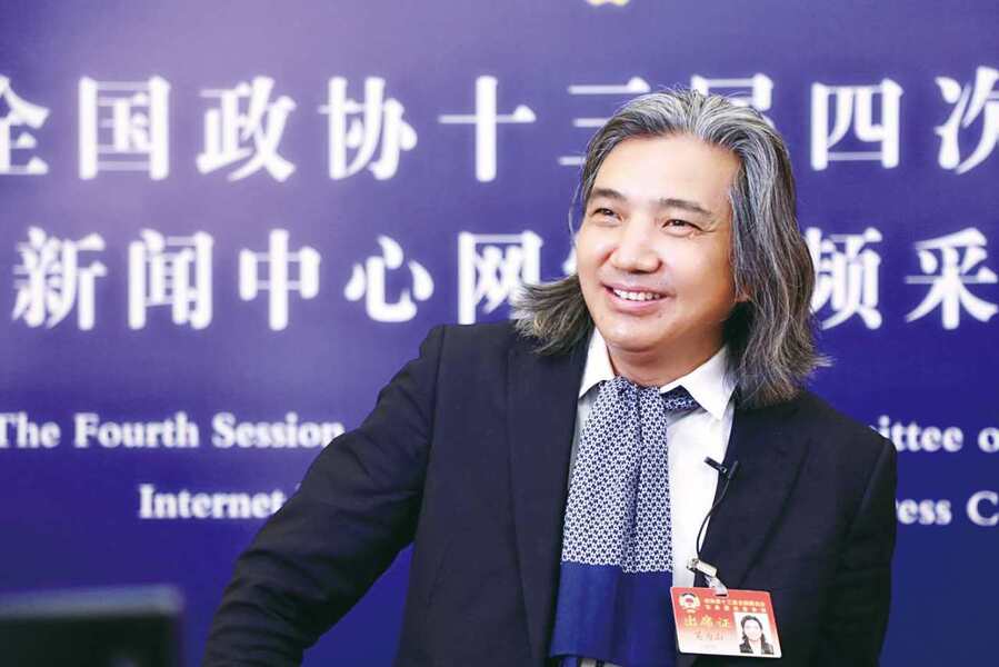 全国政协常委、中国美术馆馆长吴为山：以红色美术作品 向世界讲述建党百年奋斗故事