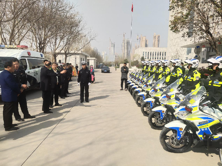 菏泽交警支队举办“警营开放日”活动