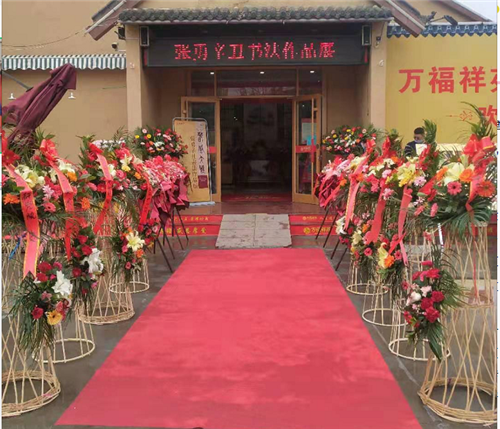 十年枯灯磨一剑，千琢万漉始得今——张勇“春风大雅”书法展开幕