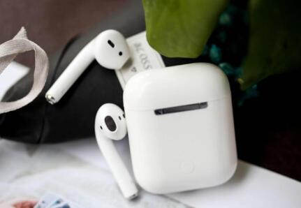 2020中国无线耳机市场出货量达9610万台，手机厂商占比近四成