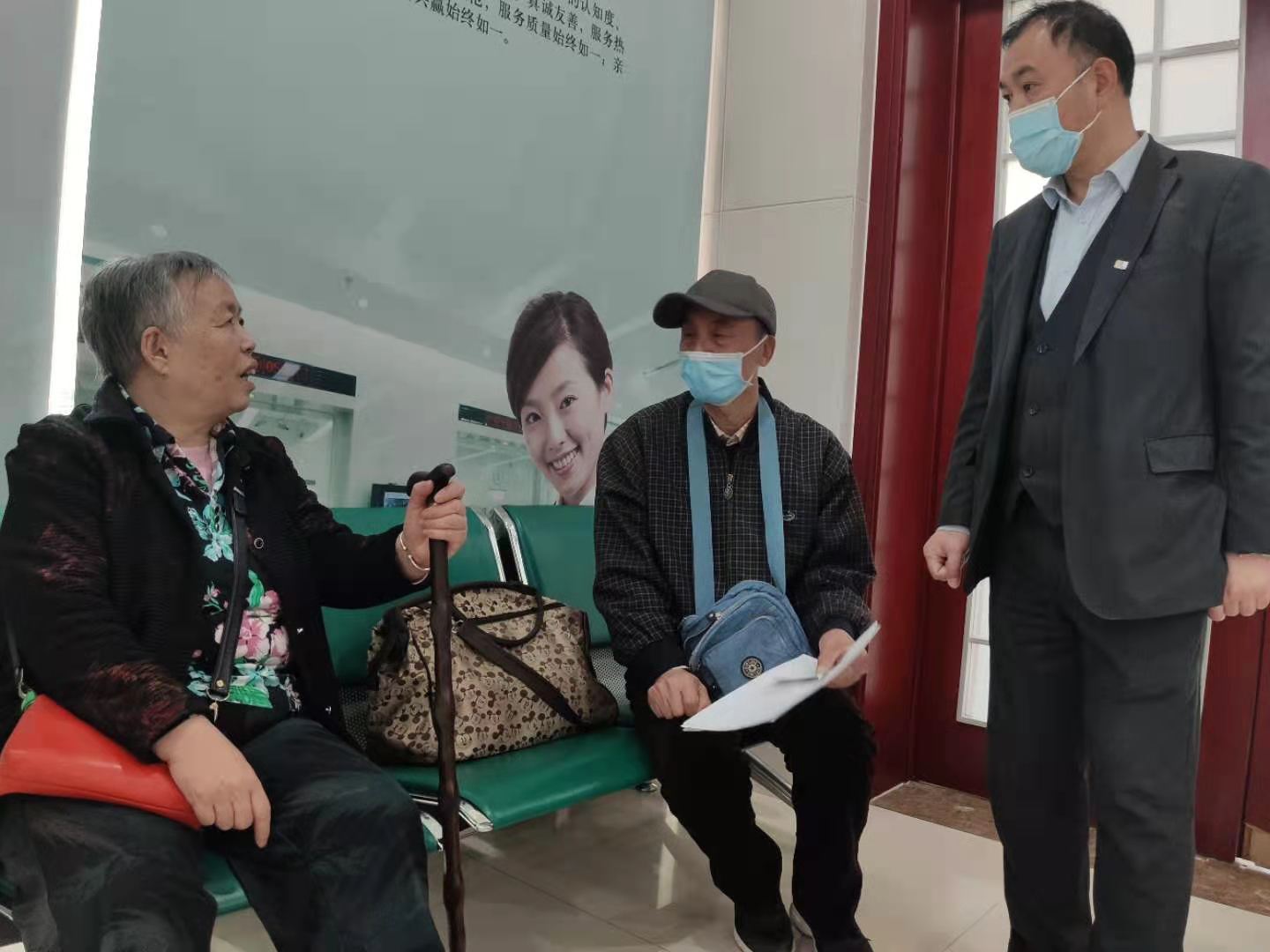 农行德州分行营业部：客户至上落实处，京城来客拇指称赞