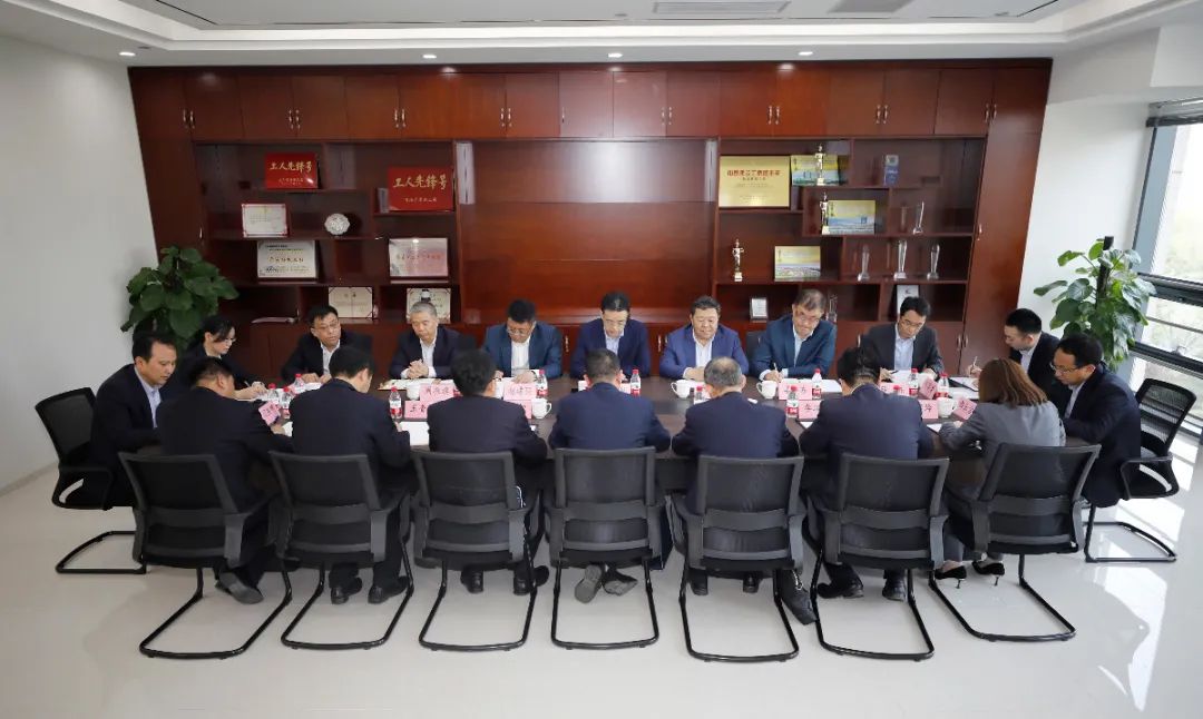 德建集团正式成为山东高速控股混合所有制企业 赵建强为董事长 靳海洋为副董事长、总经理