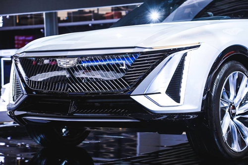 时尚动感的凯迪拉克LYRIQ，实力在线，引发热议！