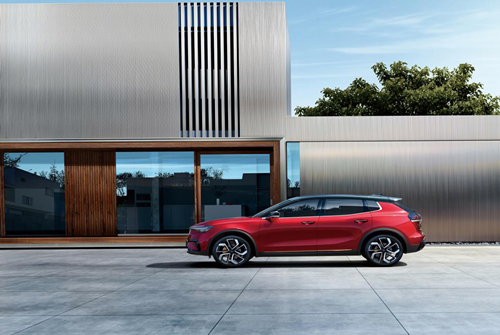 天际ME7打造5屏互联设计、让人车交互更便捷！