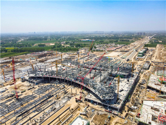 高铁菏泽东站绽新容