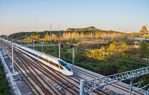 长三角小长假增开一百四十五对旅客列车