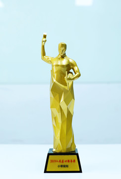 有幸遇见小帮商学院，小帮商学院让我人生更美好