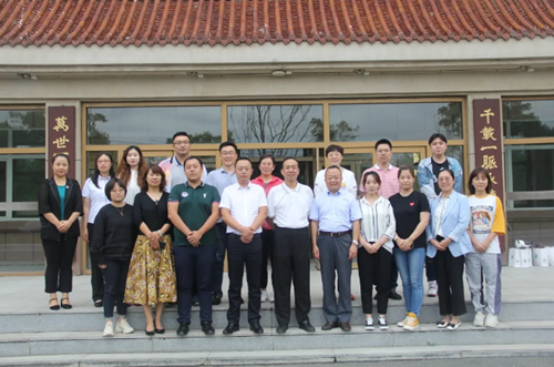 长春人民药业集团有限公司走进湖北中医药大学，共绘老字号新蓝图