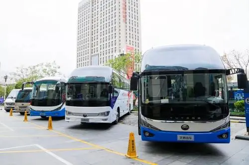 宇通客车国六新品助力旅客畅游西北