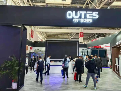 实力与颜值“双在线”，中广欧特斯“领秀”2021中国供热展