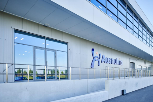 源自荷兰黄金牧场，佳贝艾特领军国内羊奶品牌