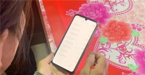 “30万！不然撕票！”青岛一母亲听后慌了…幸亏民警及时发现