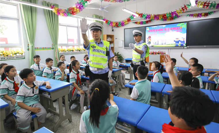 安全教育庆“六一”