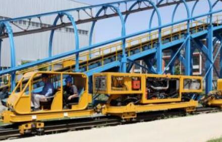 石煤机制成新型大牵引力齿轨机车