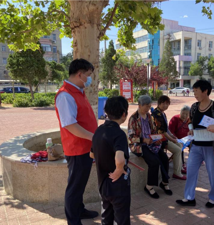 我为群众办实事：德州市医保局开展进社区宣传安全生产活动