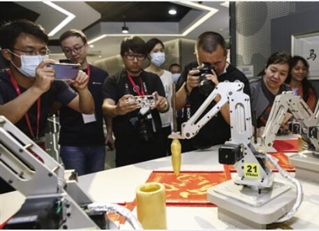 珠三角制造业数字化转型提速 产业集群优势为企业赋能