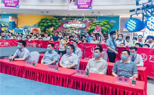 枣庄市商务局领导一行莅临枣庄万达广场视察工作