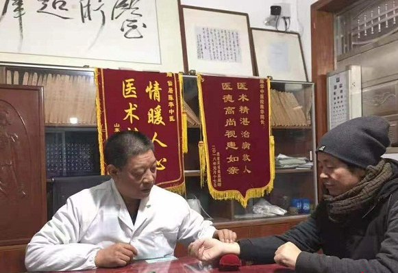 传承和弘扬传统的中医药文化，是一种责任