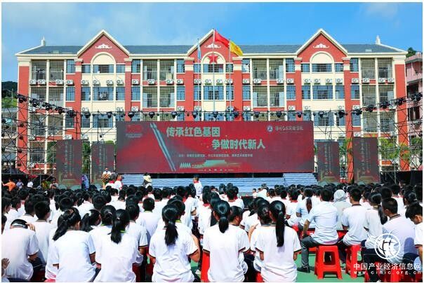漳州艺术实验学校举行庆祝建党100周年“传承奋进”系列活动