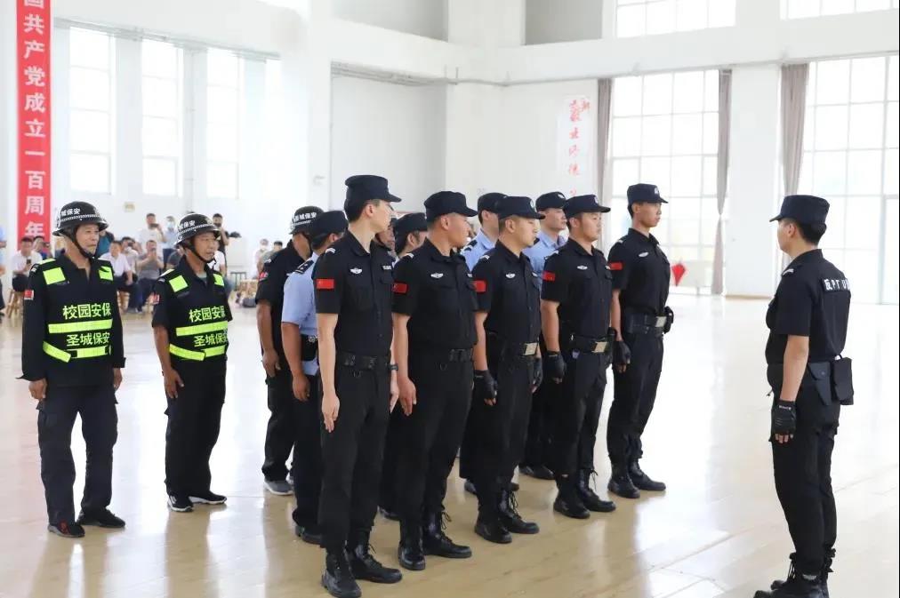 我为群众办实事 | 筑牢校园安全 守护“少年的你”