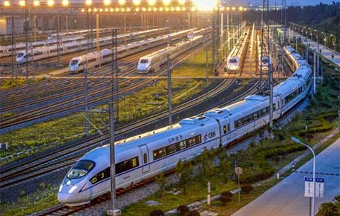 合肥铁路25日起实施新运行图 共开行旅客列车314.5对