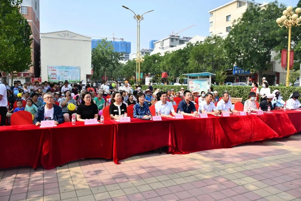 为群众办实事 | 德州市总工会慰问“双报到”社区“光荣在党50周年”老党员