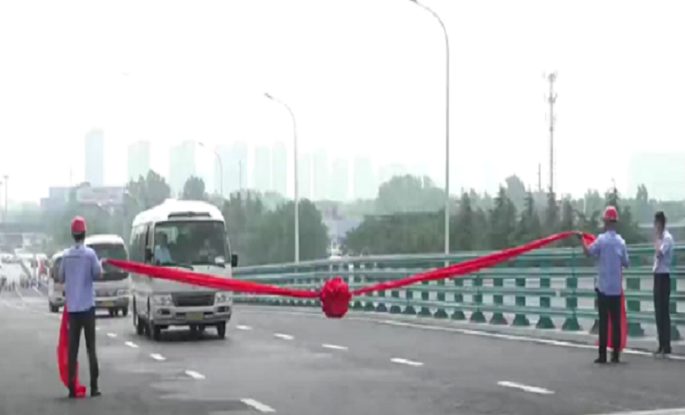 构建多点支撑立体交通格局 济宁崇文大道跨宁安大道项目主线通车