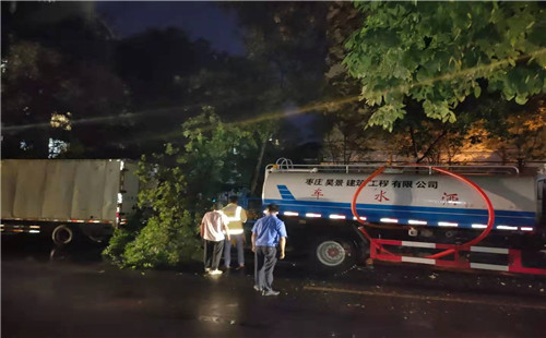 山亭区综合行政执法局： 全力应对强对流天气  筑牢安全屏障