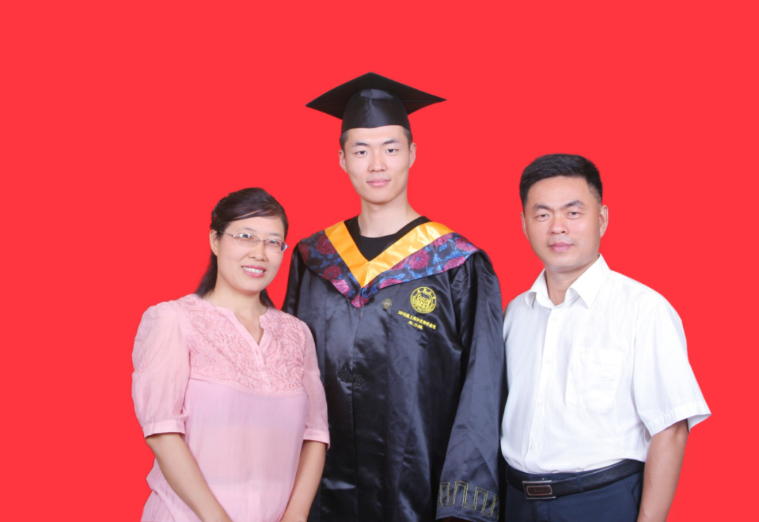 济宁文明家庭｜祖孙三代接力，义务照顾贵州老人18载