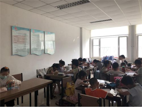 2021年度暑假公益托管班在青岛西海岸新区柳花泊路社区活动室开班